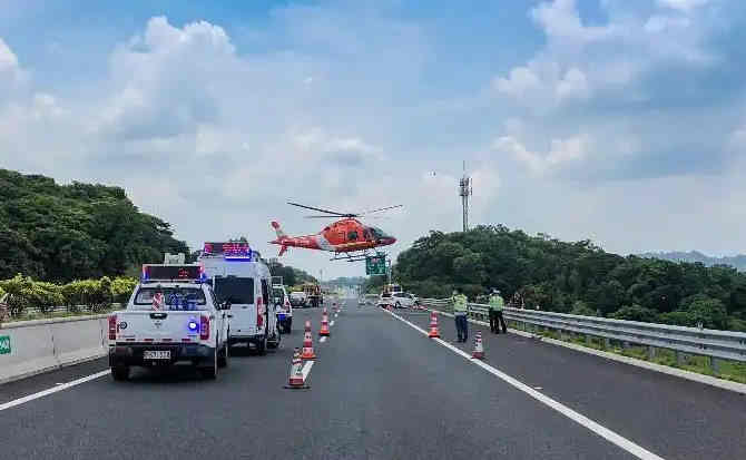 庆阳高速公路汽车救援案例